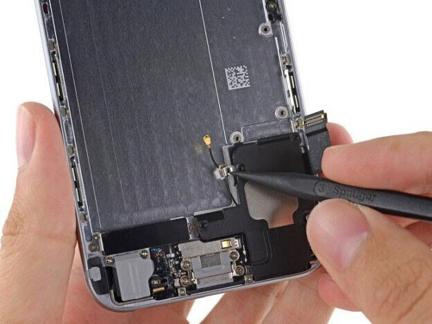 Перепайка (реболл) модема iPhone 13