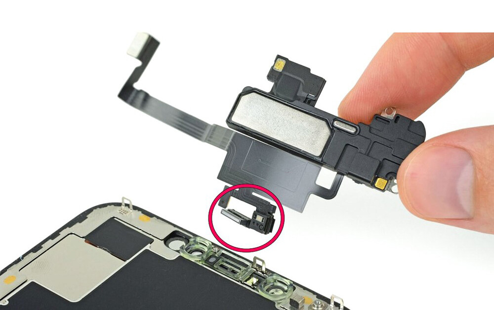 Восстановление TrueTone без дисплея iPhone 8