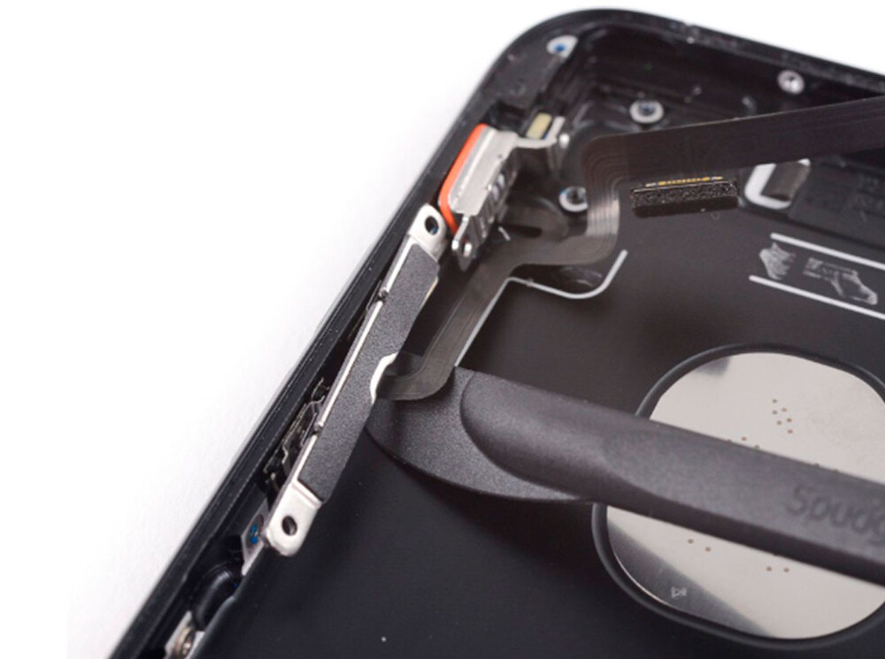 Ремонт кнопок громкости и вибро iPhone 7