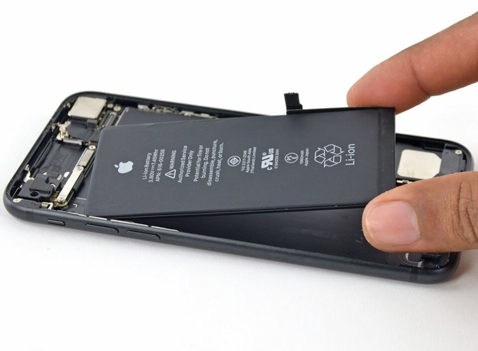 Замена аккумулятора (оригинал) iPhone 6 Plus