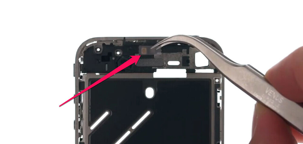 Замена датчика приближения iPhone 13 mini