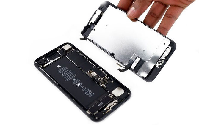 Замена дисплея (TFT копия) iPhone 7