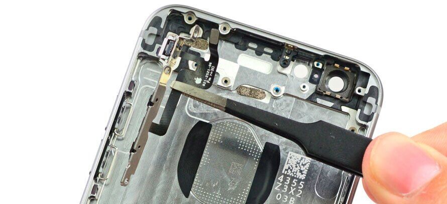 Замена вибромотора iPhone 6 Plus