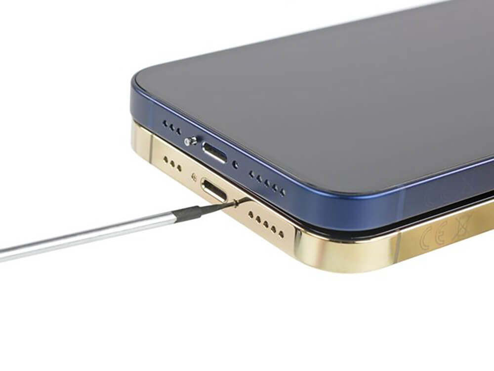 Замена нижнего шлейфа: микрофон, разъём зарядки iPhone 12 mini