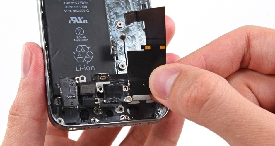 Ремонт контролера зарядки U2 (USB - контроллер) iPhone 5
