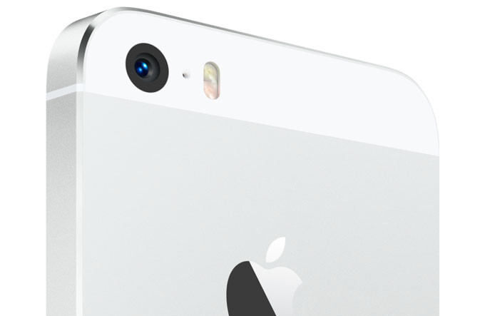 Замена стекла задней камеры iPhone 5