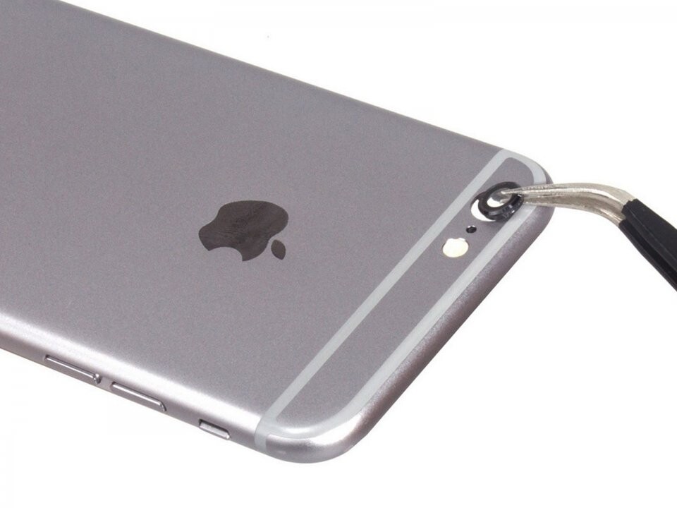 Замена стекла задней камеры iPhone 6 Plus