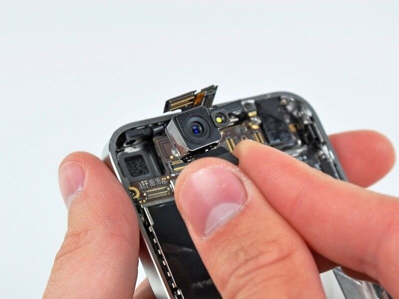 Замена задней камеры (оригинал) iPhone 5
