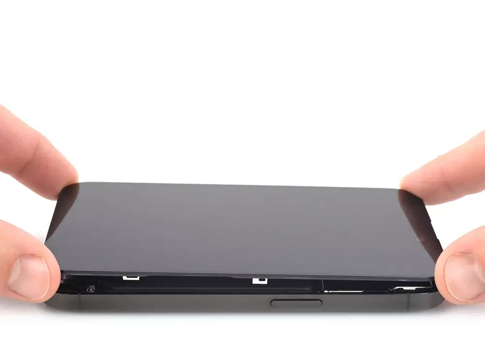 Ремонт после попадания влаги iPhone 14 Pro