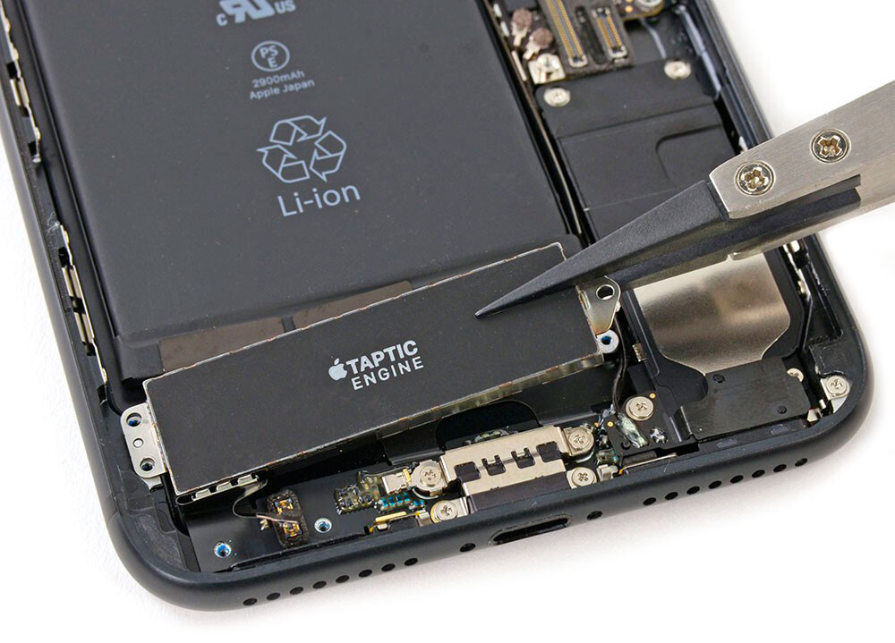 Замена вибромотора iPhone X