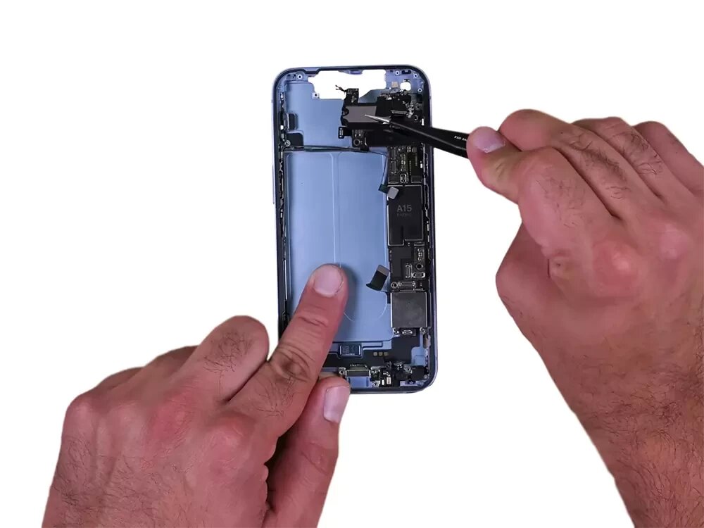 Замена датчика приближения iPhone 14