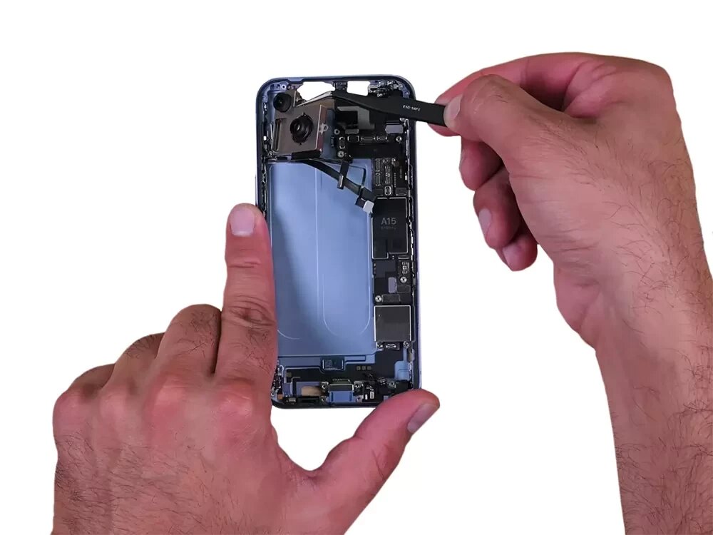 Замена задней камеры (оригинал) iPhone 14