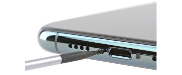 Замена нижнего шлейфа: микрофон, разъём зарядки iPhone 11 Pro Max, С чем проблема?: Замена нижнего шлейфа: микрофон, разъём зарядки iPhone 11 Pro Max