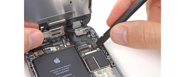 Замена вибромотора iPhone 5C, С чем проблема?: Замена вибромотора iPhone 5C