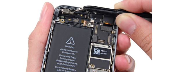 Замена вибромотора iPhone SE, С чем проблема?: Замена вибромотора iPhone SE