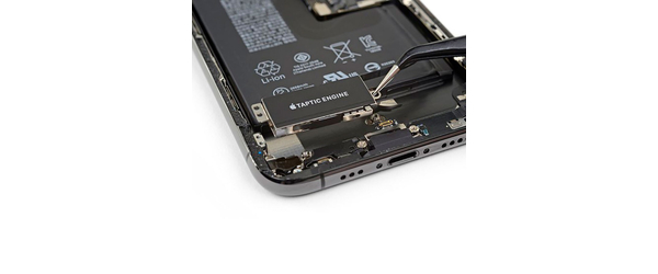 Замена вибромотора iPhone XR, С чем проблема?: Замена вибромотора iPhone XR