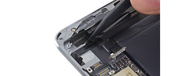 Замена динамика Apple iPad Mini 3 (A1599/A1600), С чем проблема?: Замена динамика Apple iPad Mini 3 (A1599/A1600)