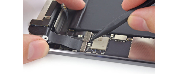 Замена динамика Apple iPad Pro 12.9" 2018 (A1876/A1895/A1983/A2014), С чем проблема?: Замена динамика Apple iPad Pro 12.9" 2018 (A1876/A1895/A1983/A2014)
