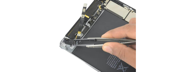 Замена аудио-разъема Apple iPad 7 10.2" 2019, С чем проблема?: Замена аудио-разъема Apple iPad 7 10.2" 2019