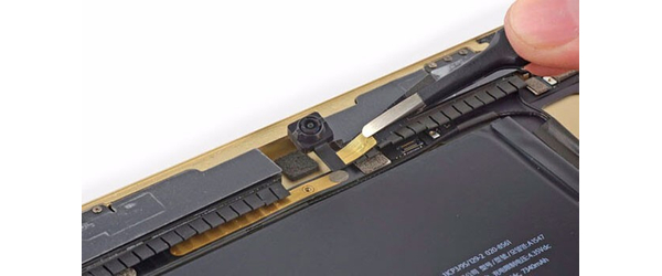 Заміна передньої камери Apple iPad Air (A1474/A1475/A1476), З чим проблеми?: Заміна передньої камери Apple iPad Air (A1474/A1475/A1476)