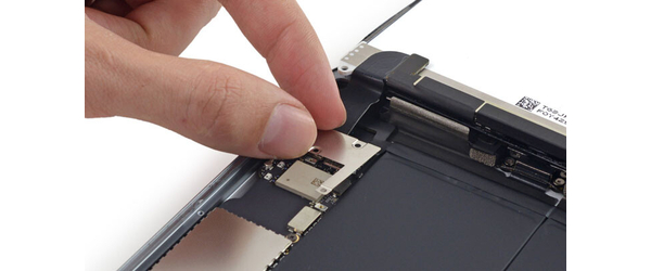 Замена задней камеры (оригинал) Apple iPad 4, С чем проблема?: Замена задней камеры (оригинал) Apple iPad 4