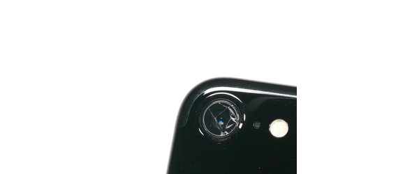 Заміна скла задньої камери ( Apple iPhone SE 2022 (SE3) ), З чим проблеми?: Заміна скла задньої камери iPhone SE 2022 (SE3)