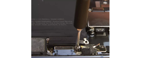Заміна нижнього шлейфа: мікрофон, роз'єм зарядки ( Apple iPhone 14 ), З чим проблеми?: Заміна нижнього шлейфу: мікрофон, роз'єм зарядки iPhone 14, Компонент: Шлейф, Модель: iPhone 14, Серія: iPhone 14