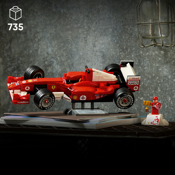 Конструктор LEGO Icons Ferrari F2004 та Michael Schumacher (11375), зображення 6