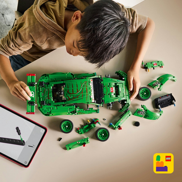 Конструктор LEGO Technic Автомобіль Porsche 911 GT3 R REXY AO Racing (42224), зображення 12