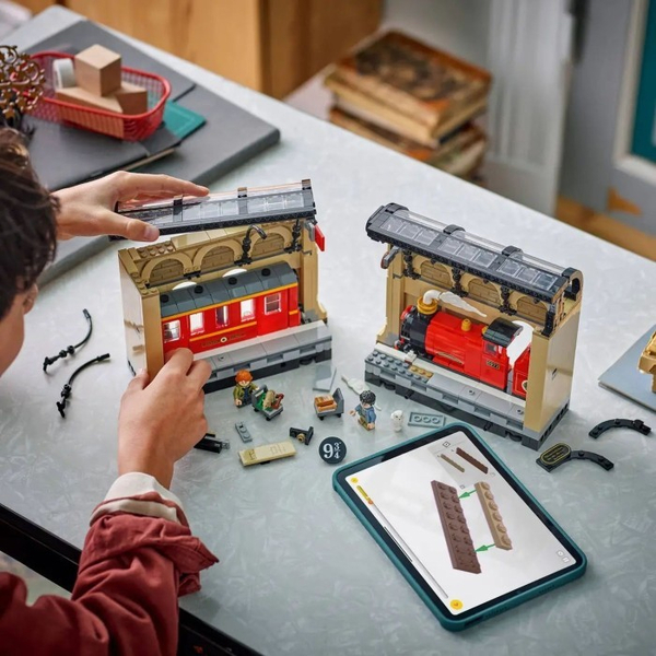 Конструктор LEGO® Harry Potter Бук нук: Гоґвортський експрес (76450), изображение 7