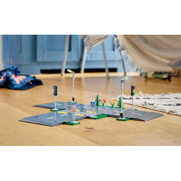 Конструктор LEGO® City Дорожні плити (60304), зображення 4