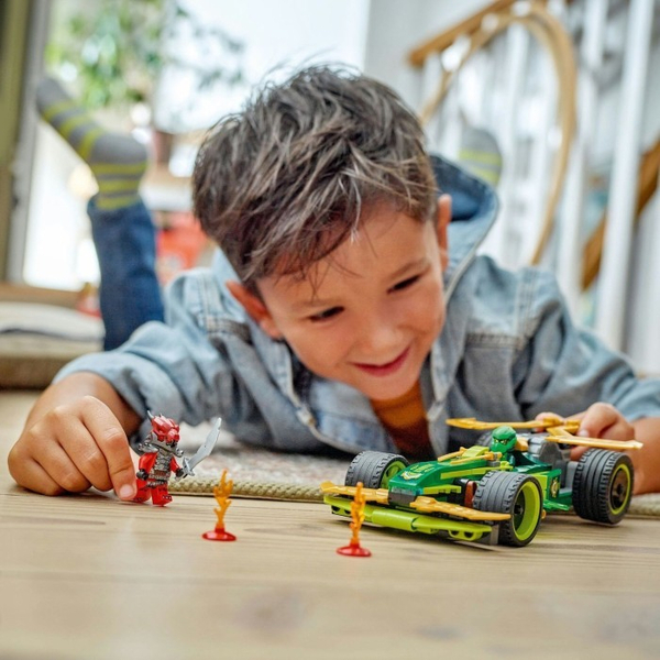 Конструктор LEGO® Ninjago Автомобіль для перегонів Лойда з інерційним двигуном (71828), зображення 4