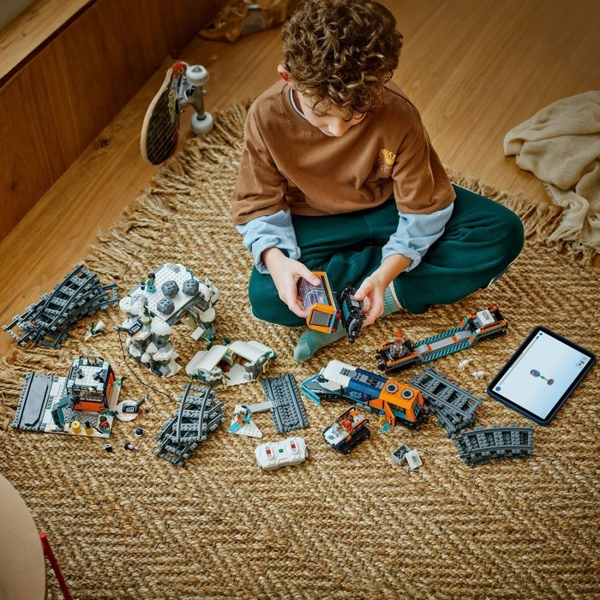 Конструктор LEGO® City Центральний залізничний вокзал (60469), изображение 5