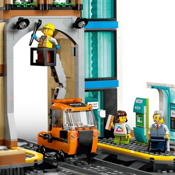 Конструктор LEGO® City Центральний залізничний вокзал (60469), изображение 9