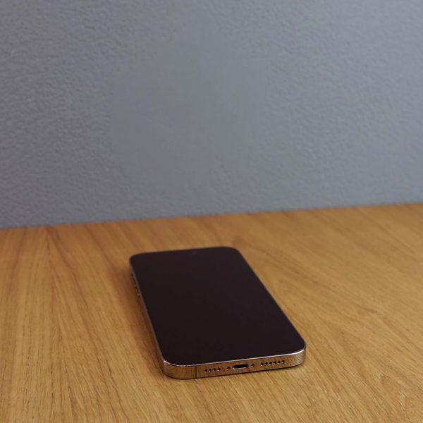 Apple iPhone 14 Pro Max 256Gb Gold (MQ8V3) Б/У, изображение 5