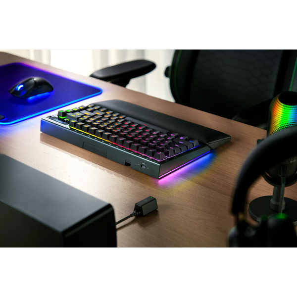 Клавиатура механическая Razer BlackWidow V4 Pro 75%, ISO, Black (RZ03-05130300-R3E1), изображение 3